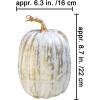 Winlyn 2 Pcs Large Artificial Pumpkins 8.7″ Harvest Cream Faux Pumpkins Decorative Pumpkins Big Foam Pumpkins for Fall Autumn Wedding Baby Shower Thanksgiving Halloween Party Decor Table Centerpiece(Gold Brush White)