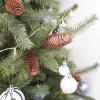 Winlyn 20 Pcs Christmas Natural Pine Cone Picks Rustic Spruce Pine Cones 5.9″ Christmas Tree Decorations Hanging Pinecones for Christmas Tree Wreath Garland Holiday Party Table Centerpiece Crafts(Natural)