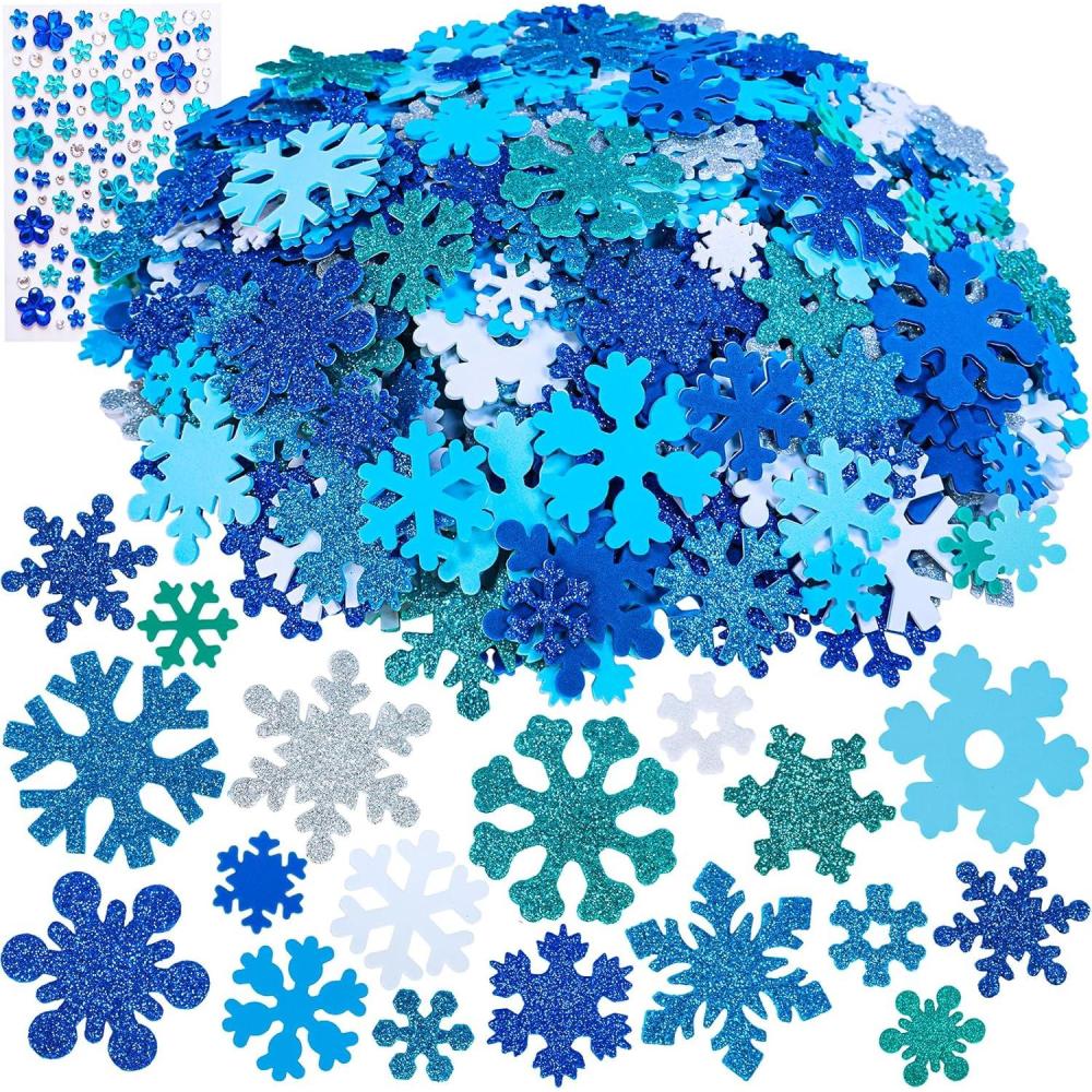 imageWinlyn 525 Pack Holiday Kids Crafts Winter Christmas Snowflake Crafts Foam Stickers Set SelfAdhesive Glitter Snowflake Stickers Arts and Crafts for Kids Party Favors Classroom Activities Art Projects