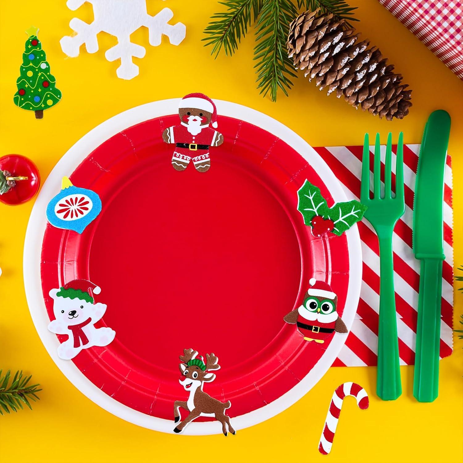 imageWinlyn 522 Pcs Bulk Assorted Christmas Stickers Christmas Crafts Foam SelfAdhesive Santa Reindeer Snowman Stickers Embellishment Winter Crafts for Kids Holiday Craft Projects Classroom Activities