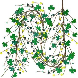 Winlyn 5.2 Ft Artificial St. Patrick’s Day Garland Lucky Shamrock and Berry Garland Green Clover Decorative Garland for Spring St Patrick’s Day Party Irish Wedding Decoration Mantel Table Centerpiece
